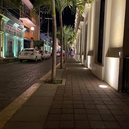 New & Modern, 5 Star Area, Walk 2 Beach, Pool, Views, King Bed Mazatlán Exteriör bild